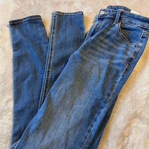 Old Navy Women's Dark Blue Skinny Jeans
